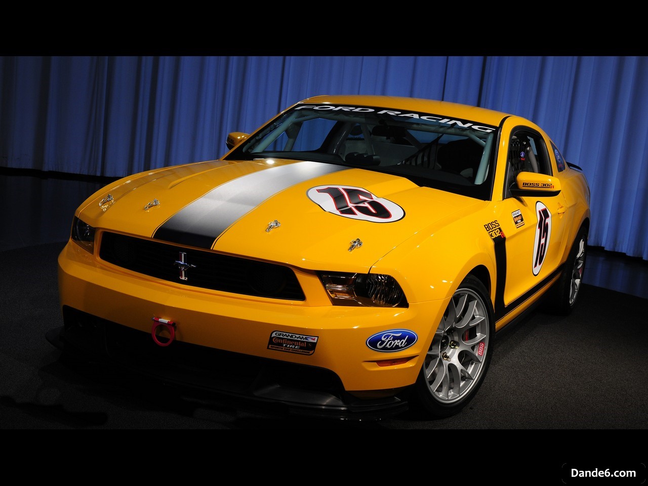 2011 Ford Mustang Boss 302R