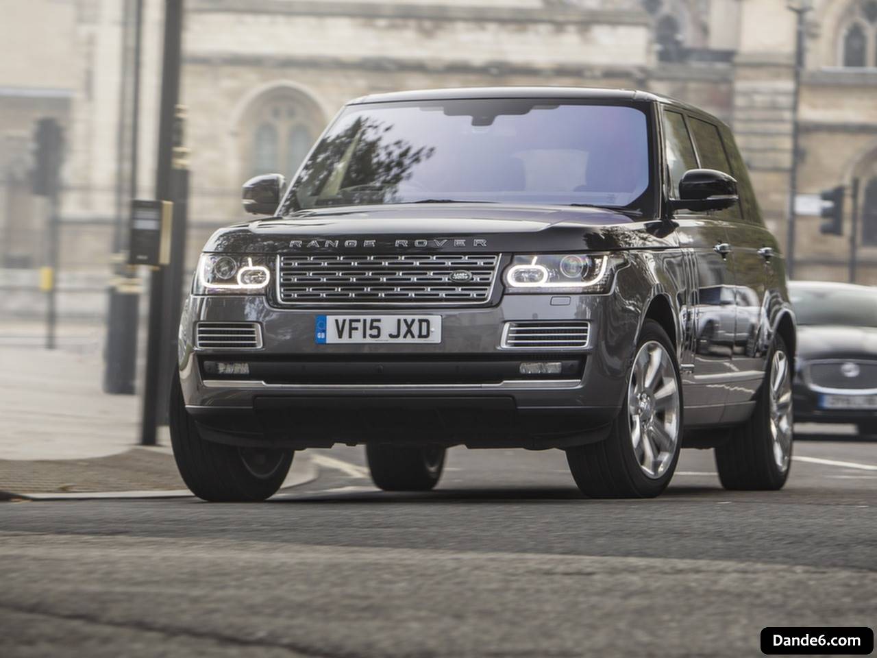2016 Range Rover SV Autobiography Short and Long Wheelbases