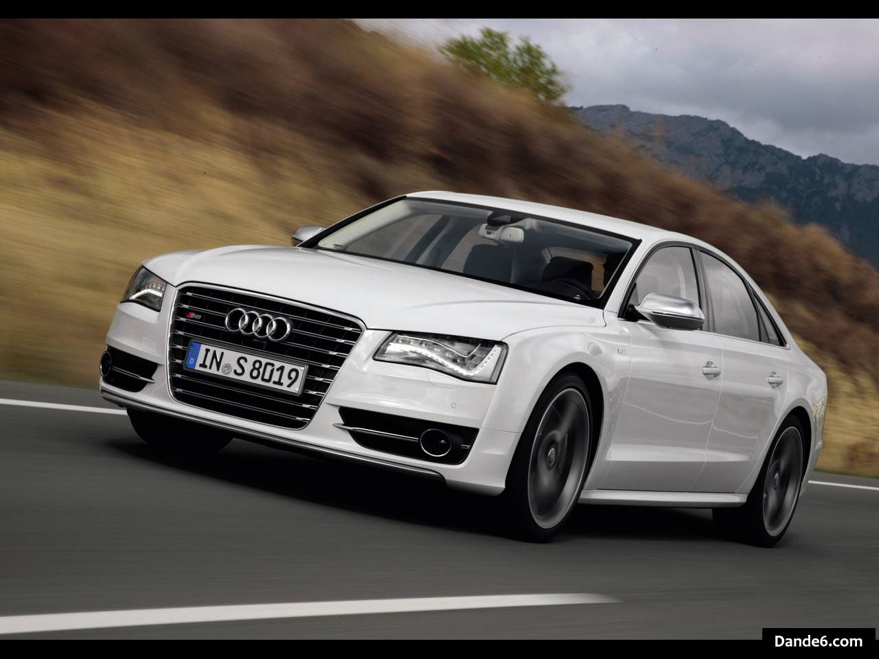 2012 Audi S8