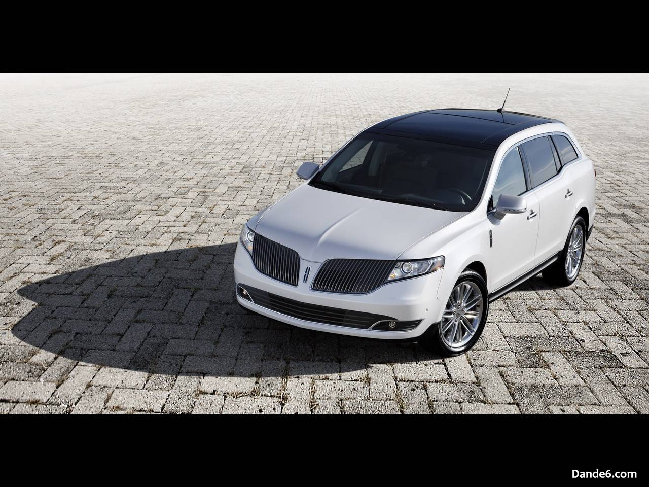 2013 Lincoln MKT