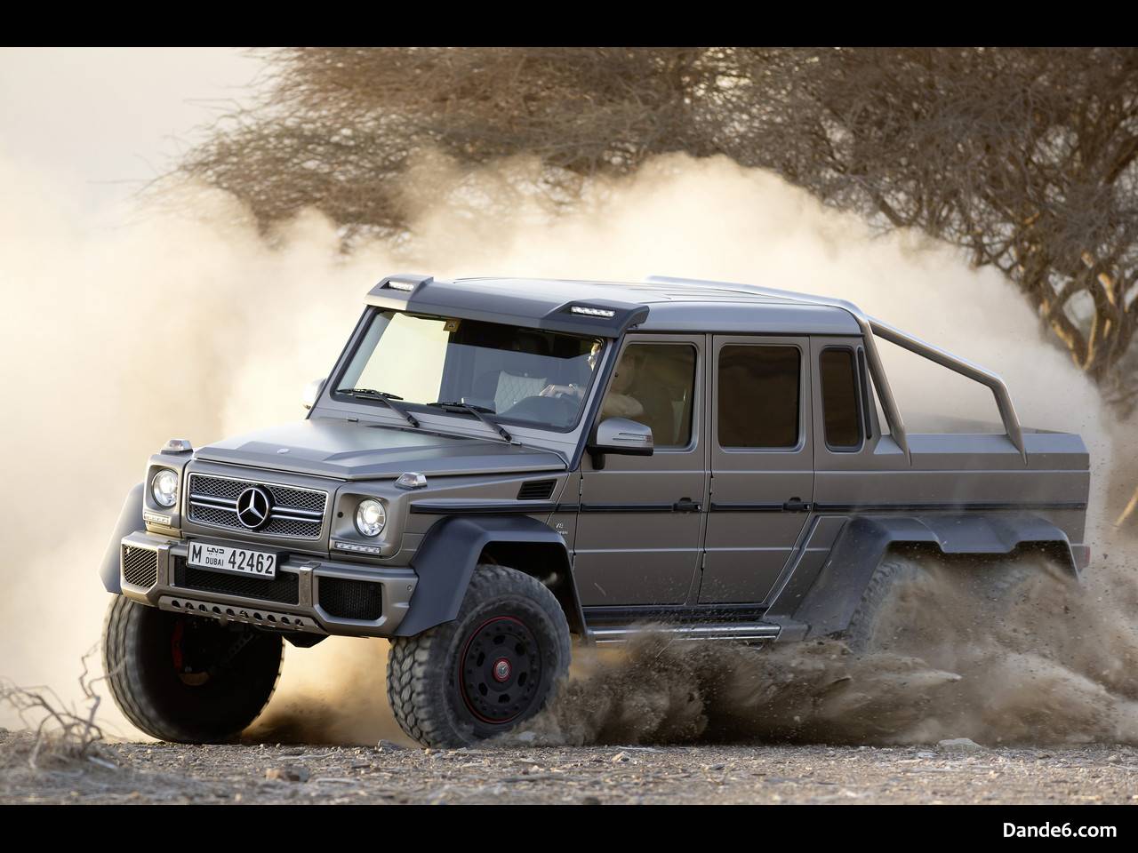 2013 Mercedes-Benz G63 AMG 6x6 Concept