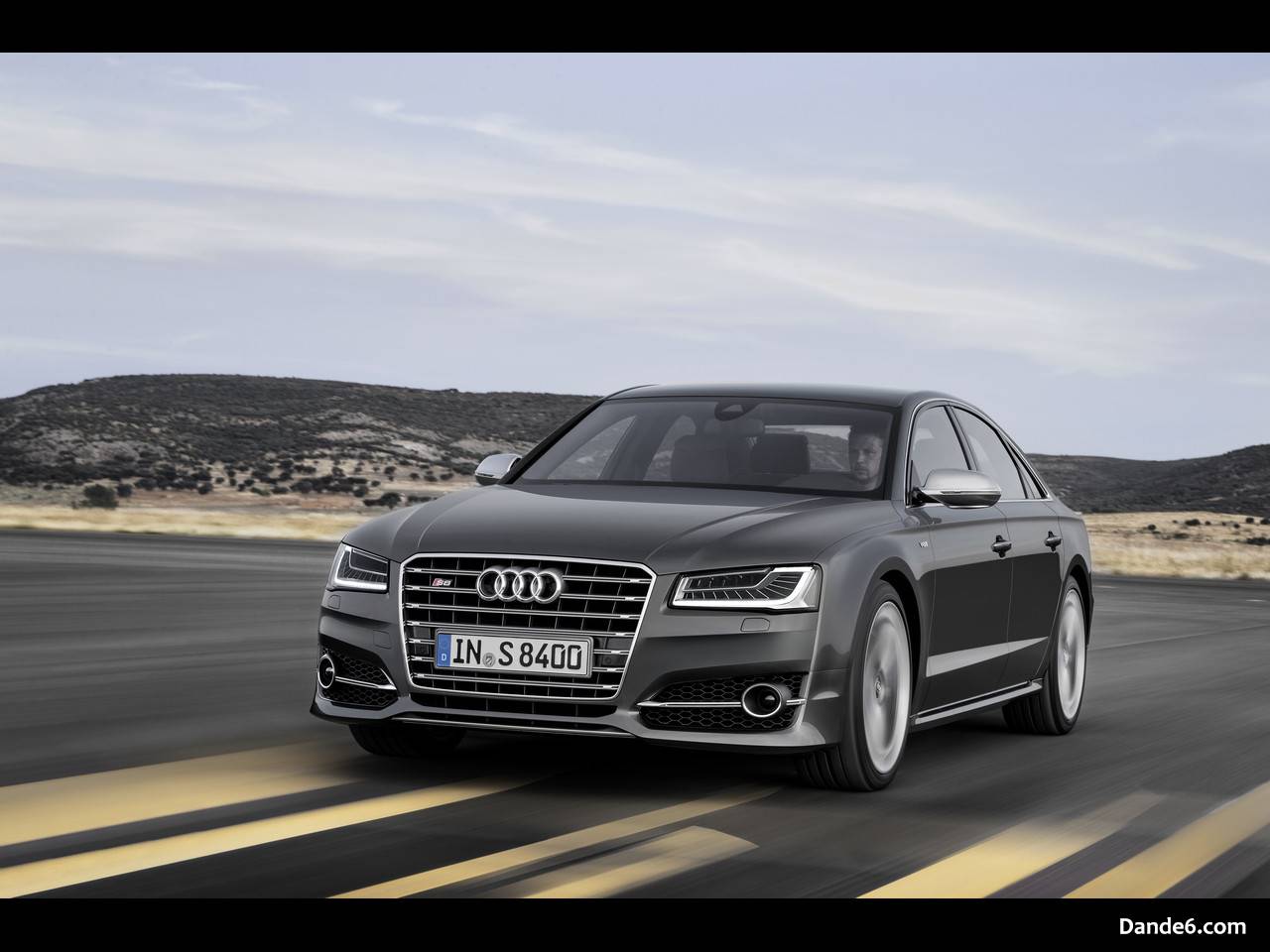 2014 Audi S8