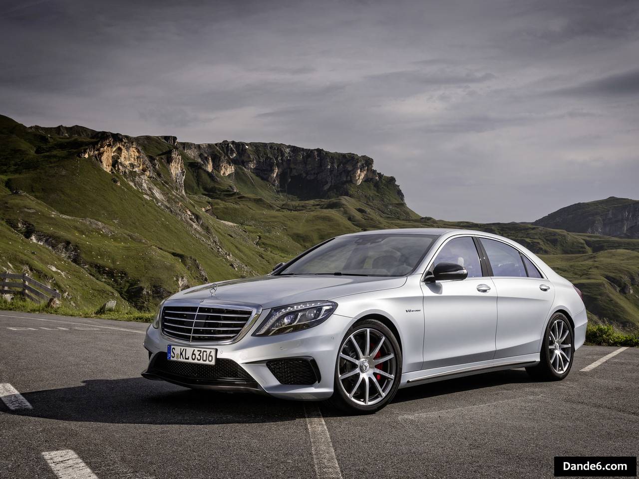 2014 Mercedes-Benz S63 AMG