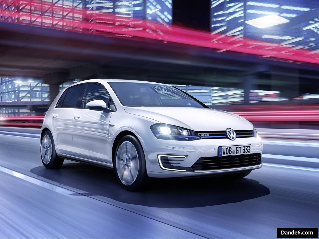 2015 Volkswagen Golf GTE