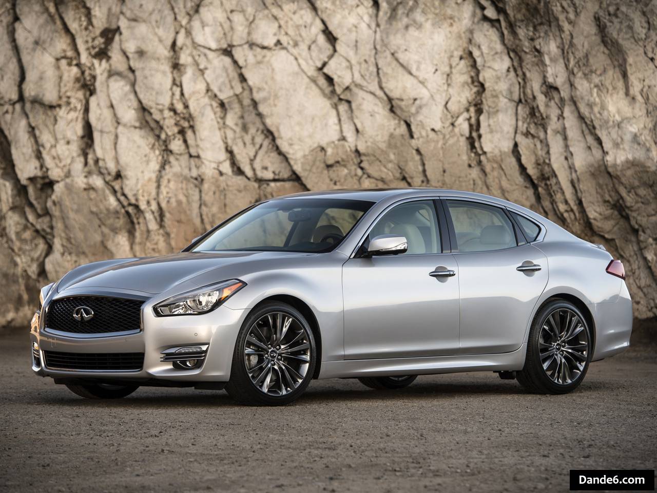 2016 Infiniti Q70 Premium Select Edition