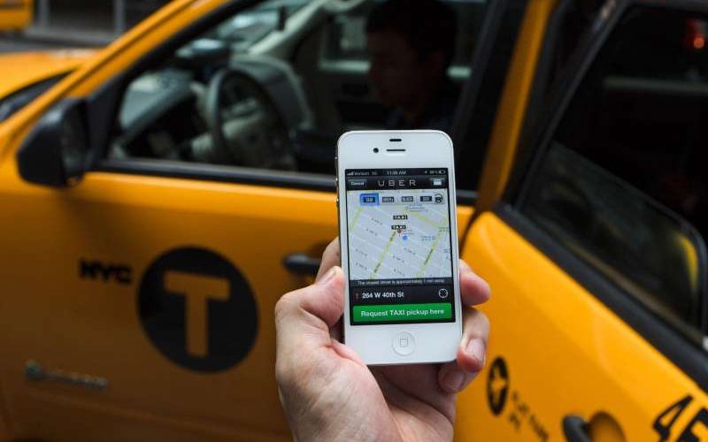پیشنهادهایی برای حذف نشدن تاکسی‌های موبایلی و اپلیکیشنی