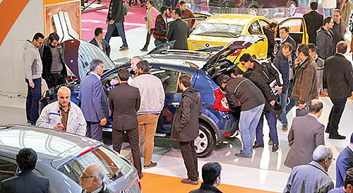 چرا نمایشگاه خودروی تهران جهانی نیست؟