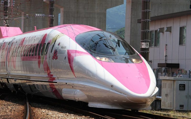 ژاپن ؛ قطار سریع‌السیر «هلو کیتی» به راه افتاد