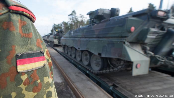 آلمان زیر فشار ناتو برای افزایش بودجه نظامی