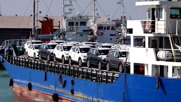 اعلام درامد دولت از واردات خودرو و موبایل