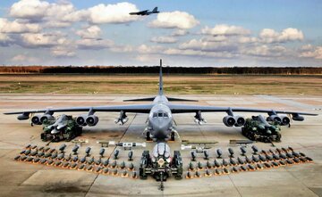 B-52 آمریکا